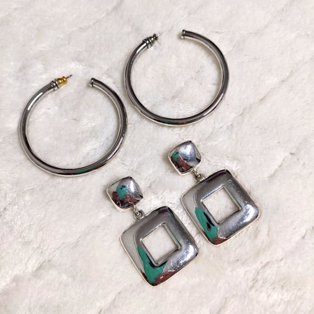 Vintage Bundle Silvertone Hoop & Square Earrings - 2 pair Bundle - Picture 2 of 11